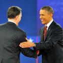 Barack Obama et Mitt Romney chantent 