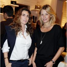 Mademoiselle Agnès et Sarah Lavoine à la présentation de la nouvelle collection de chaussures Roger Vivier, intitulée <em>Prismick</em>, le 18 octobre 2012 à Paris.