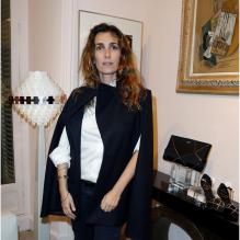 Mademoiselle Agnès resplendissante à la présentation de la nouvelle collection de chaussures Roger Vivier, intitulée <em>Prismick</em>, le 18 octobre 2012 à Paris.