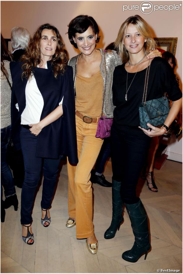 Mademoiselle Agnès, Inès de La Fressange et Sarah Lavoine à la présentation de la nouvelle collection de chaussures Roger Vivier, intitulée  Prismick , le 18 octobre 2012 à Paris.