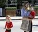 Jessica Alba ses filles Honor et Haven en  Les Indestructibles , à Los Angeles le 27 octobre 2012.