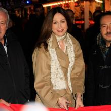 Elsa Zylberstein, Patrick Timsit et Marcel Campion à la soirée d'inauguration du village de Noël des Champs-Élysées, le 16 novembre 2012.