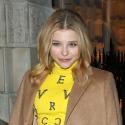 Chloë Moretz : 15 ans et lumineuse pour une soirée mode caritative