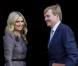  Le prince Willem-Alexander et la princesse Maxima des Pays-Bas. La famille royale des Pays-Bas (la reine Beatrix, le prince Willem-Alexander, la princesse Maxima, le prince Constantijn, la princesse Laurentien et la princesse Mabel) procédait le 12 décembre 2012 à la remise à Eloisa Cartonera du Prix Prince Claus décerné par la fondation Prince Claus, coprésidée par le prince Constantijn et le prince Friso. Ce dernier est toujours dans le coma, à Londres. 