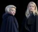  La reine Beatrix des Pays-Bas et la princesse Mabel d'Orange-Nassau. La famille royale des Pays-Bas (la reine Beatrix, le prince Willem-Alexander, la princesse Maxima, le prince Constantijn, la princesse Laurentien et la princesse Mabel) procédait le 12 décembre 2012 à la remise à Eloisa Cartonera du Prix Prince Claus décerné par la fondation Prince Claus, coprésidée par le prince Constantijn et le prince Friso. Ce dernier est toujours dans le coma, à Londres. 