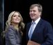  Le prince Willem-Alexander et la princesse Maxima des Pays-Bas. La famille royale des Pays-Bas (la reine Beatrix, le prince Willem-Alexander, la princesse Maxima, le prince Constantijn, la princesse Laurentien et la princesse Mabel) procédait le 12 décembre 2012 à la remise à Eloisa Cartonera du Prix Prince Claus décerné par la fondation Prince Claus, coprésidée par le prince Constantijn et le prince Friso. Ce dernier est toujours dans le coma, à Londres. 