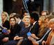  La famille royale des Pays-Bas (la reine Beatrix, le prince Willem-Alexander, la princesse Maxima, le prince Constantijn, la princesse Laurentien et la princesse Mabel) procédait le 12 décembre 2012 à la remise à Eloisa Cartonera du Prix Prince Claus décerné par la fondation Prince Claus, coprésidée par le prince Constantijn et le prince Friso. Ce dernier est toujours dans le coma, à Londres. 