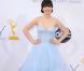 La pétillante Zoey Deschanel a joué la princesse hollywoodienne dans une robe romantique et vaporeuse pour assister aux Emmy Awards en septembre 2012