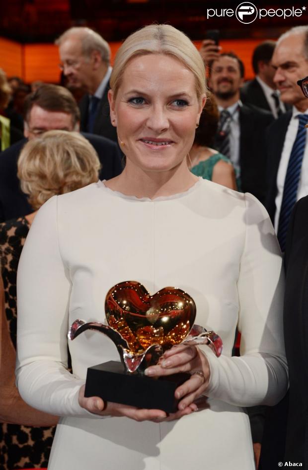 CASA REAL DE NORUEGA - Página 41 1006322-crown-princess-mette-marit-of-norway-620x0-1