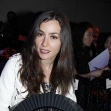 Olivia Ruiz lors du défilé de haute couture du créateur Jean Paul Gaultier à Paris le 6 juillet 2011.