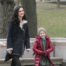 Jennifer Connelly sur le tournage du film <em>Winter's Tale</em> à New York, le 14 janvier 2013.