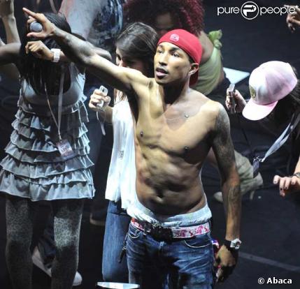 Pharrell Williams en concert à Londres