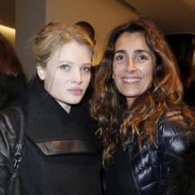Exclusif - Mélanie Thierry et Mademoiselle Agnès lors du cocktail de présentation de la collection Camouflage de Valentino au Montaigne Market. Paris, le 16 janvier 2013.
