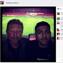 Boris Becker et son fils Noah à L'Emirates Stadium de Londres le 19 février 2013