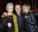 Charles Berling entouré de Tonie Marshall et Danièle Thompson pour la 200e d'"Inconnu à cette adresse" au Théâtre Antoine à Paris, le 25 février 2013.