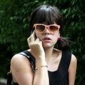 PHOTOS : Lily Allen retrouve ses cheveux pour un enterrement...