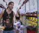 Nabilla et Thomas dans Les Anges de la télé-réalité 5 le mercredi 6 mars 2013 sur NRJ 12
