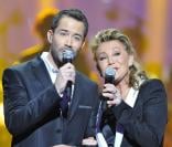 Emmanuel Moire et Sheila à la 28e édition des Victoires de la Musique au Zénith, le 8 février 2013.