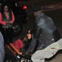 Lady GaGa : Avec Taylor Kinney et son fauteuil roulant Vuitton, tout roule !