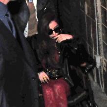 La chanteuse Lady GaGa et son compagnon Taylor Kinney profitant d'une soirée festive à Chicago, ce vendredi 29 mars 2013.