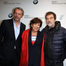 <p>Lambert Wilson, Roselyne Bachelot et Olivier Marchal lors de la soirée événement BMW i Tour à Paris le 3 avril 2013. Pour la première fois en France la BMW i 3 Concept Coupé et la BMW i 8 Concept sont présentées au Palais de Tokyo.</p>
<p>Un concept d'architecture LifeDrive et des services révolutionnaires de mobilité future et durable sont révélés pour la circonstance. Pour illustrer la démarche éco-responsable de BMW i, Alain Passard a conçu un jardin éphémère sur le toit de Palais de Tokyo.</p>