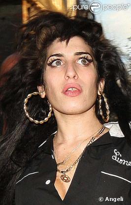 Amy Winehouse de plus en plus destroy !