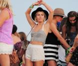 Kelly Rowland, Julianne Hough : Modeuses aux tenues légères pour Coachella