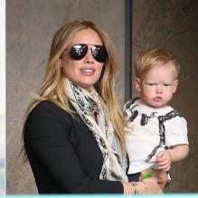 Hilary Duff emmène son fils Luca à l'atelier "Babies First Class" à Sherman Oaks, le 17 avril 2013.