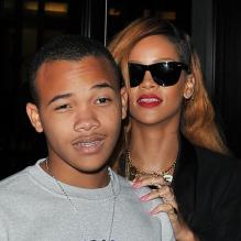 De nouveau célibataire, Rihanna retrouve le moral avec  son petit frère, Rorrey. New York, le 9 may 2013.