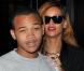 Rihanna : Abandonnée par Chris Brown, elle trouve du réconfort