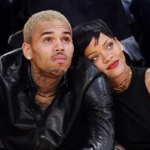 Rihanna et Chris Brown assistent à un match de NBA au Staples Center. Los Angeles, le 25 décembre 2012.