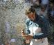 Rafael Nadal sabre son champagne lors de son triomphe au Masters de Madrid le 12 mai 2013 en finale face à Stanislas Wawrinka