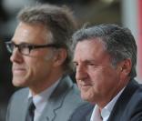Christophe Waltz et Daniel Auteuil pendant l'émission de Canal + Le Grand Journal à Cannes, le 17 mai 2013.