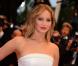 Jennifer Lawrence en Dior pour la montée des marches au Festival de Cannes, le 18 mai 2013.