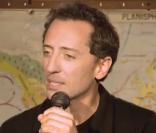 Gad Elmaleh : Notre humoriste devient animateur !