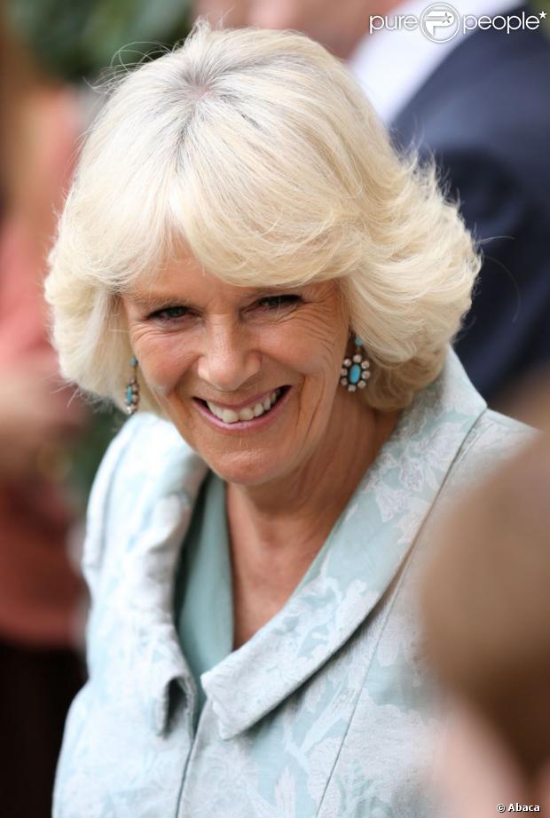 CASA REAL BRITÁNICA - Página 93 1139839-the-duchess-of-cornwall-as-she-attends-620x0-1