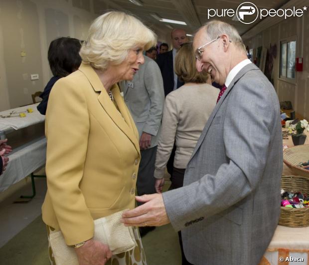 CASA REAL BRITÁNICA - Página 93 1139863-the-duchess-of-cornwall-with-british-620x0-1