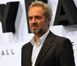 Sam Mendes lors de la première de Skyfall à Berlin, le 30 octobre 2012.