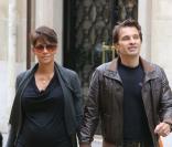 Halle Berry enceinte : Radieuse et amoureuse à Paris, au bras d'Olivier Martinez
