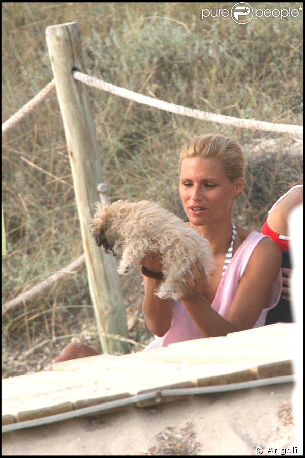 Michelle Hunziker, une beauté sous le soleil... exactement !