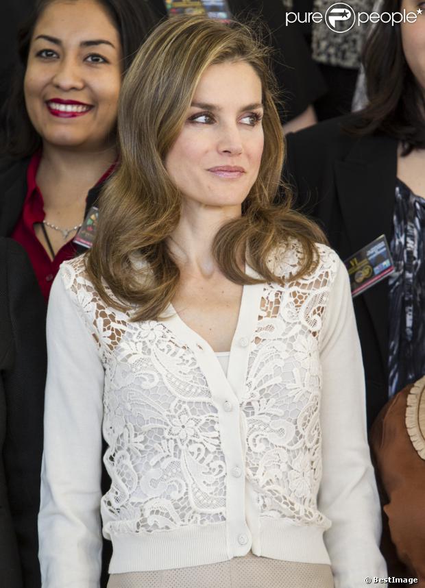 AGENDA PERSONAL DE LA PRINCESA LETIZIA - Página 22 1272687-la-princesse-letizia-d-espagne-assiste-620x0-1