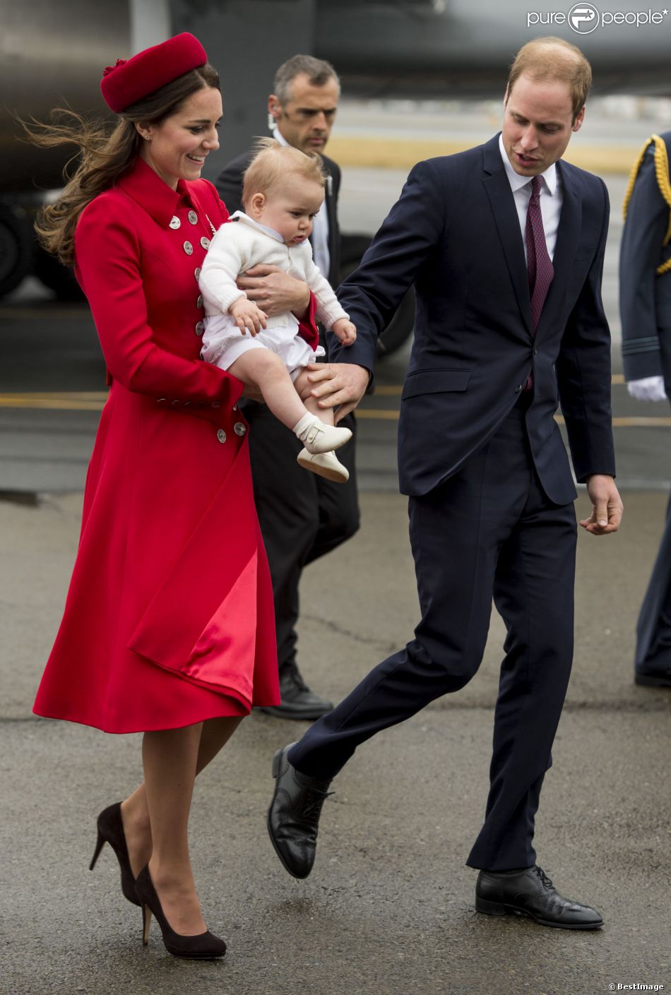 CASA REAL BRITÁNICA - Página 44 1432459-le-prince-william-et-sa-femme-catherine-950x0-1