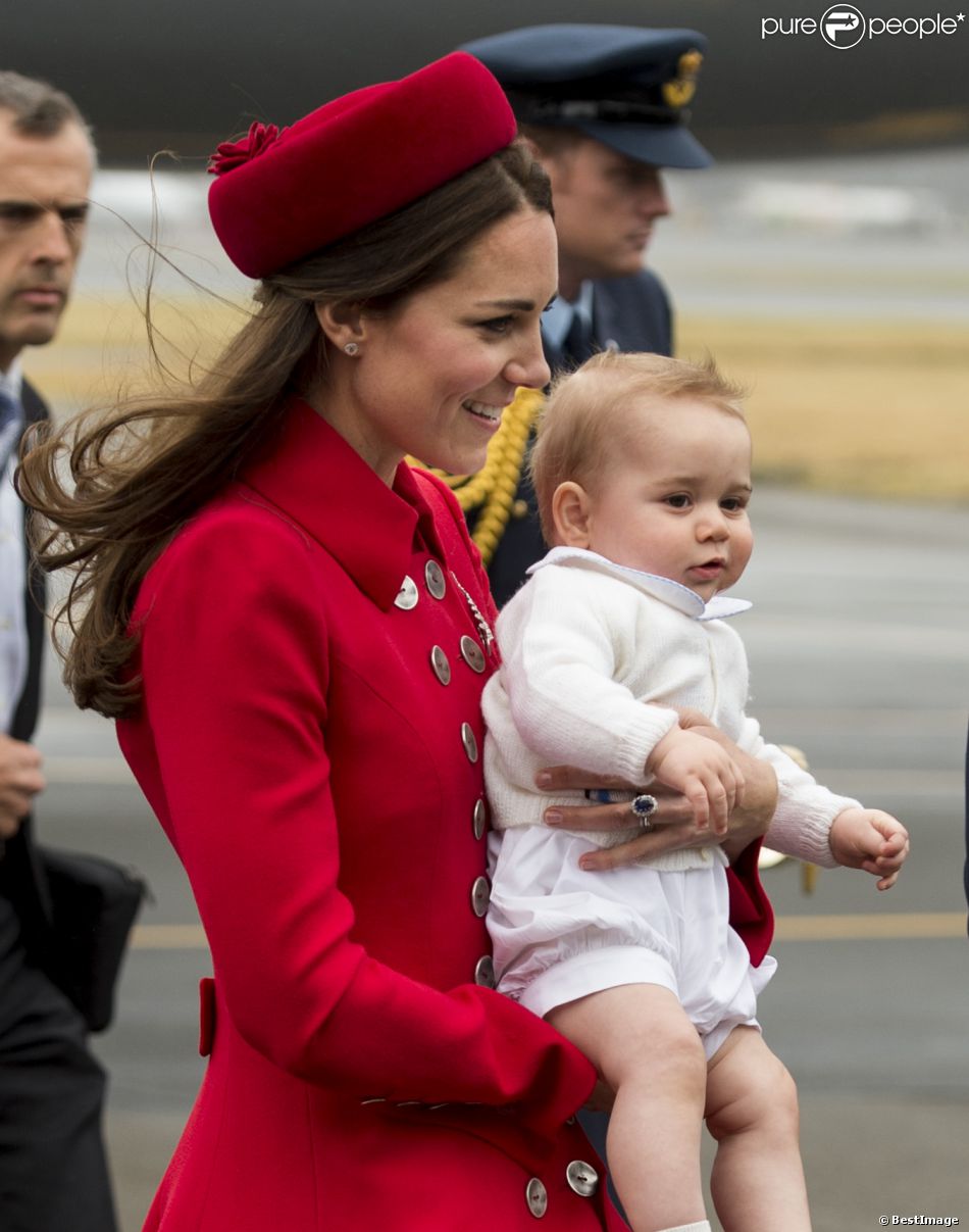 CASA REAL BRITÁNICA - Página 44 1432463-le-prince-william-et-sa-femme-catherine-950x0-1