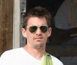 Ethan Hawke proméne sa fille et son chien