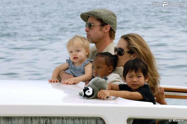 Brad Pitt et Angelina Jolie, une famille nombreuse qui coûte cher à la France !
