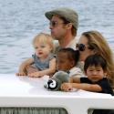 Brad Pitt, Angelina Jolie et leur petite famille... profitent des allocations familiales françaises ! (réactualisé)
