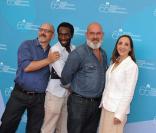 Dominique Blanc et l'équipe du film