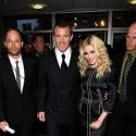 REPORTAGE PHOTOS : Madonna collée serrée à son mari pour la première de 'Rocknrolla' !
