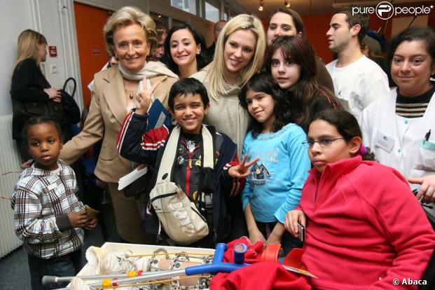 Bernadette Chirac et Lorie pour Les Pièces Jaunes