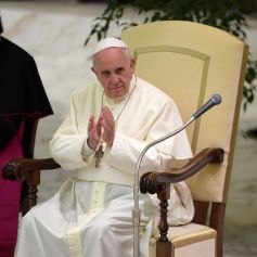 rencontre du pape françois avec les journalistes